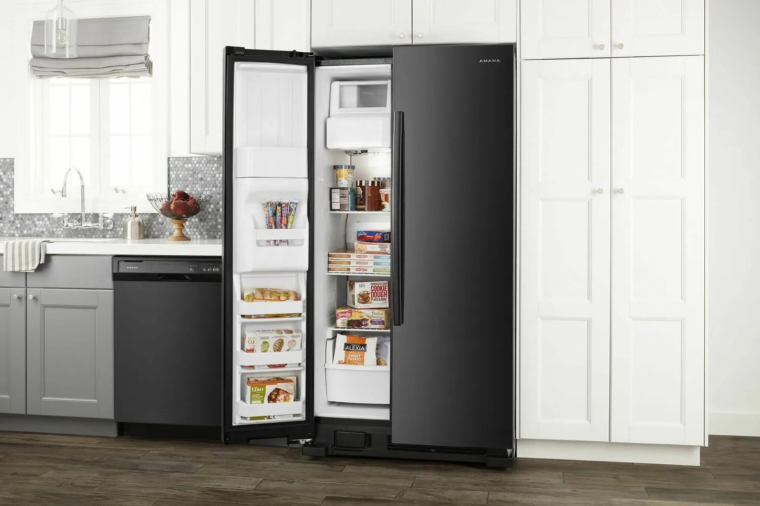 Amana ADB1400AGB Dishwasher With Triple Filter Wash System - Black