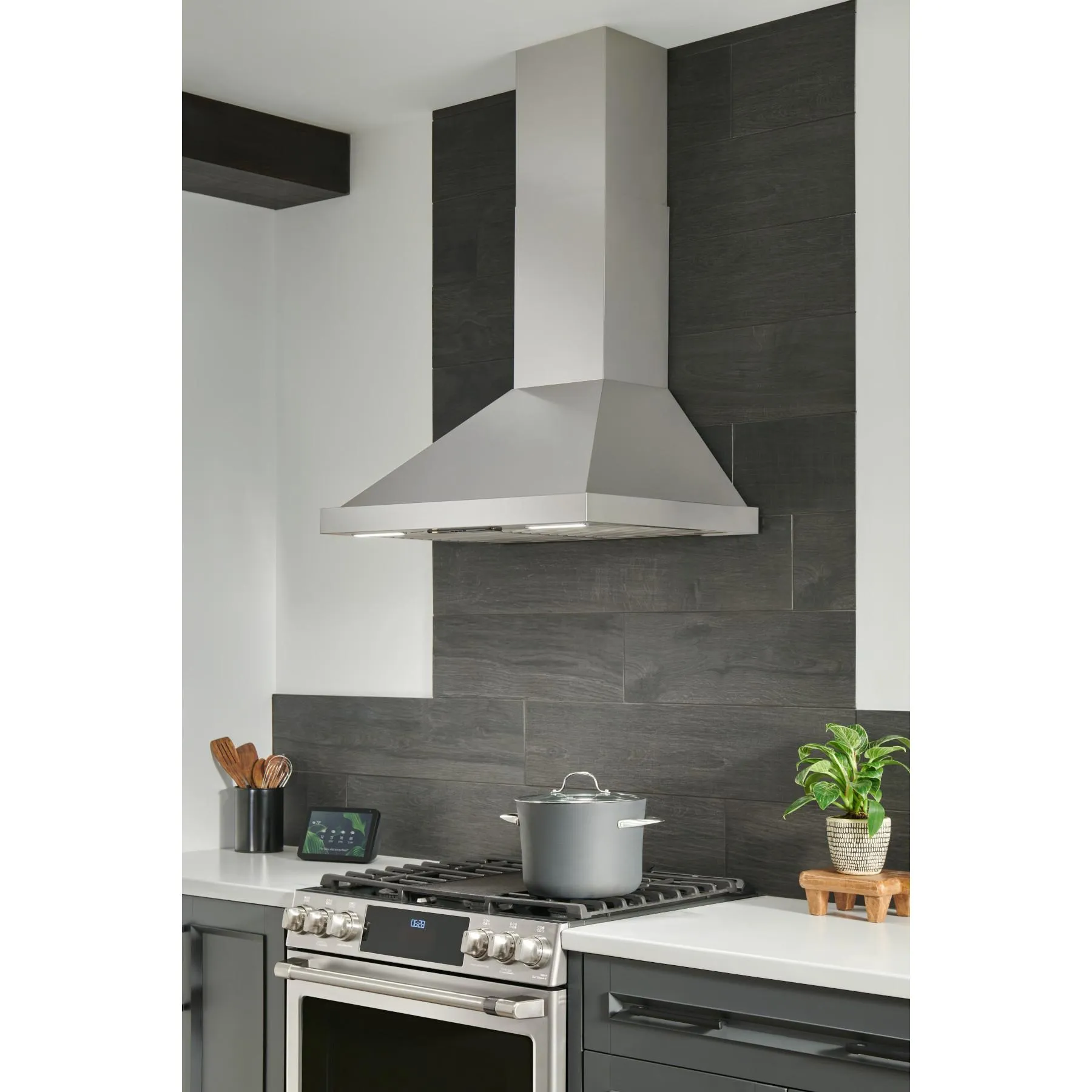 Best Range Hoods WCP1306SS 30-Inch Wall Mount Chimney Hood W/ Smartsense And Voice Control, 650 Max Blower Cfm, Stainless Steel (Wcp1 Series)