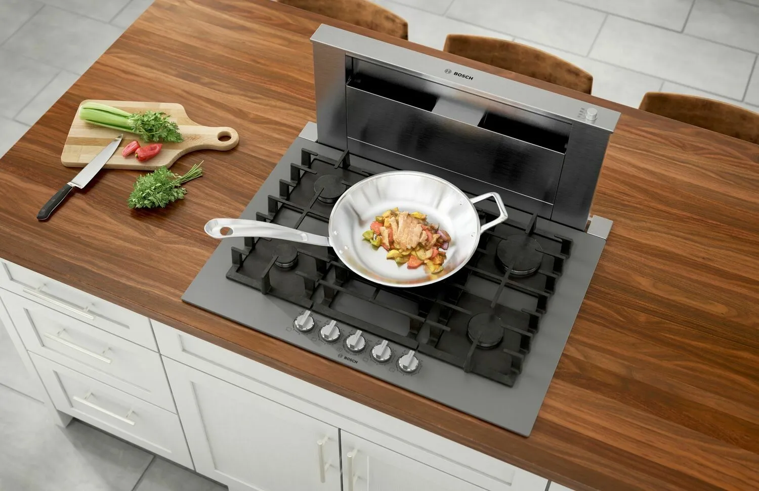 Bosch NGMP077UC Benchmark Gas Cooktop 30'' Hard Glass, Dark Silver Ngmp077Uc