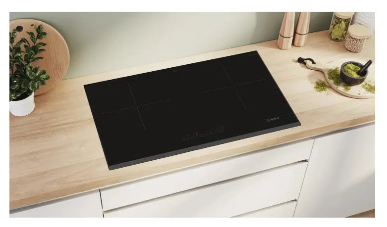 Bosch PMI82560VN Series 6 78 cm Induction Hob - Black