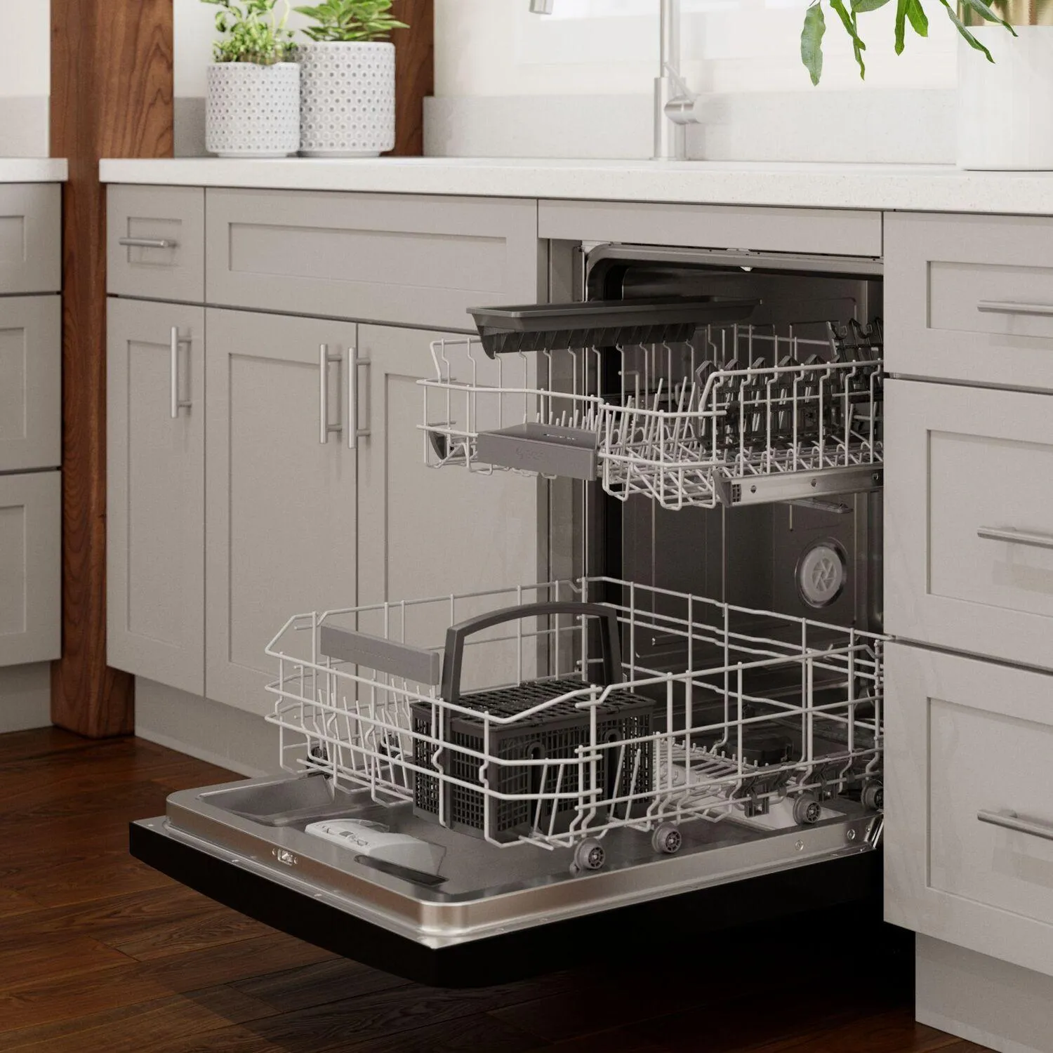 Bosch SGE53C56UC 300 Series Dishwasher 24" Black Sge53C56Uc