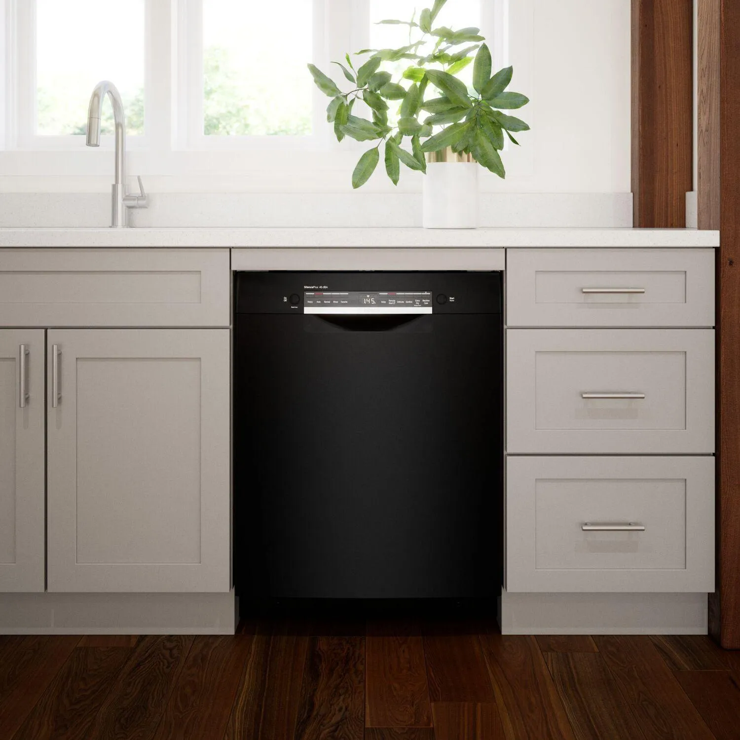 Bosch SGE53C56UC 300 Series Dishwasher 24" Black Sge53C56Uc