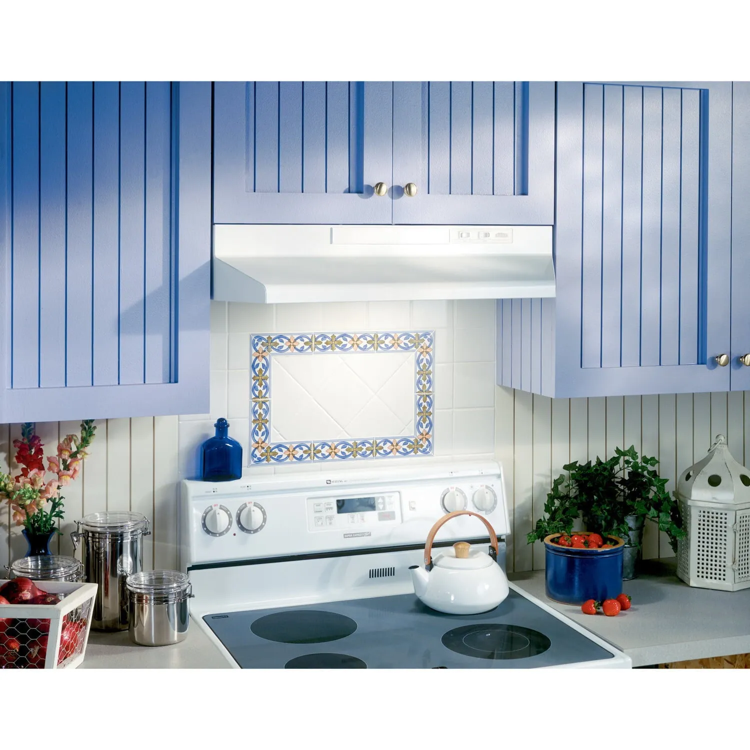 Broan 433011 Broan 30-Inch Convertible Under-Cabinet Range Hood, White