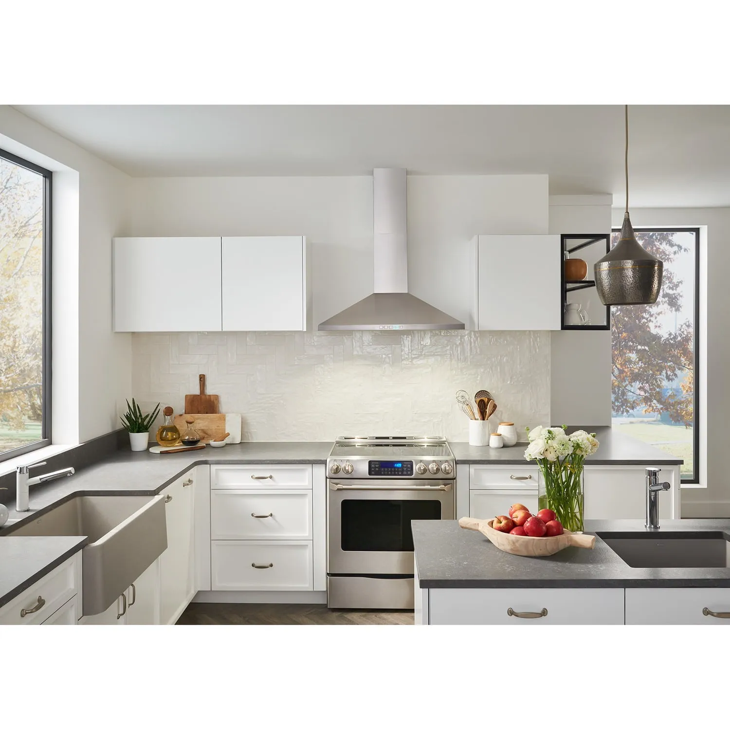 Broan BWP2364SS Broan 36-Inch Convertible Wall-Mount Pyramidal Chimney Range Hood, 450 Max Cfm, Stainless Steel