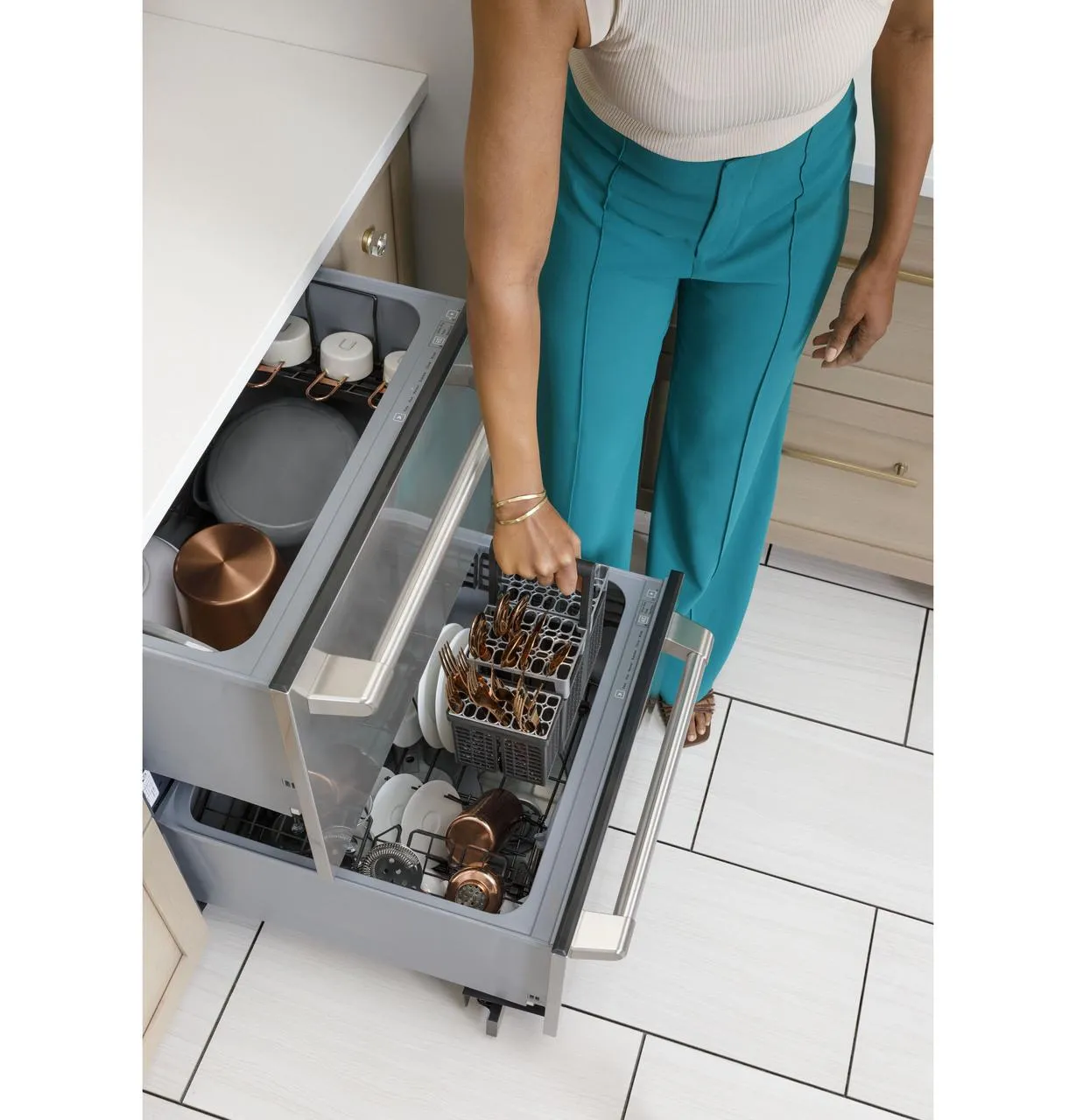 Cafe CDD420P4TW2 Caf&#8482; Dishwasher Drawer