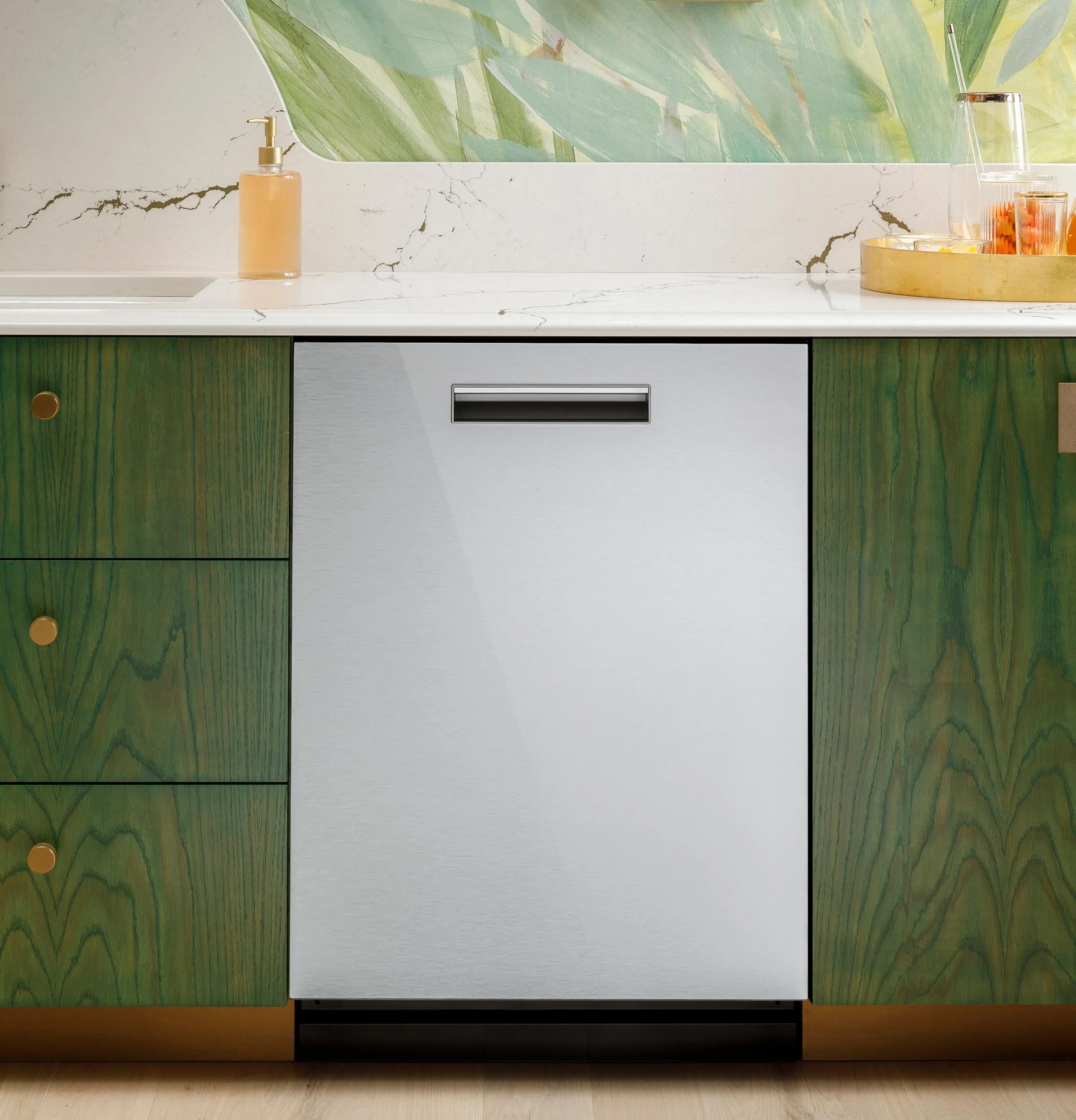 Cafe CDP888M5VS5 Caf&#8482; Customfit Energy Star Stainless Interior Smart Dishwasher With Ultra Wash Top Rack And Dual Convection Ultra Dry, Led Lights, 39 Dba In Platinum Glass