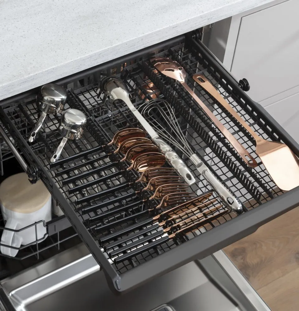 Cafe CDT845P2NS1 Caf Stainless Steel Interior Dishwasher With Sanitize And Ultra Wash & Dry