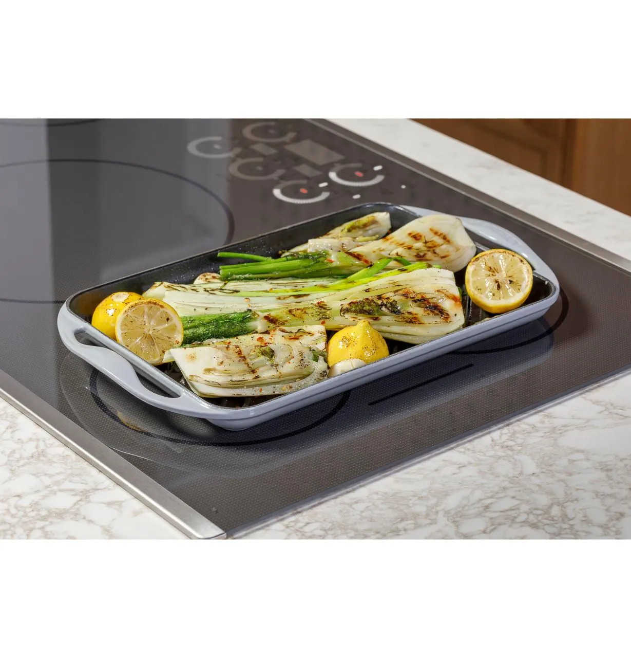 Cafe CHP90361TBB Caf&#8482; Series 36" Built-In Touch Control Induction Cooktop