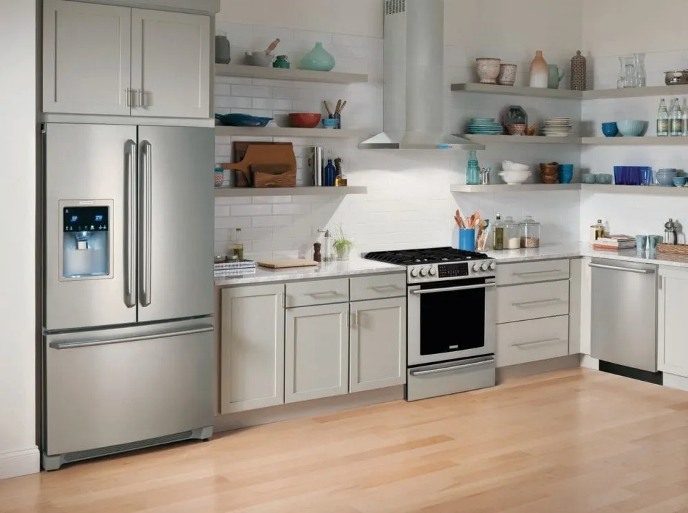 Electrolux EI30GF45QS 30'' Gas Front Control Freestanding Range