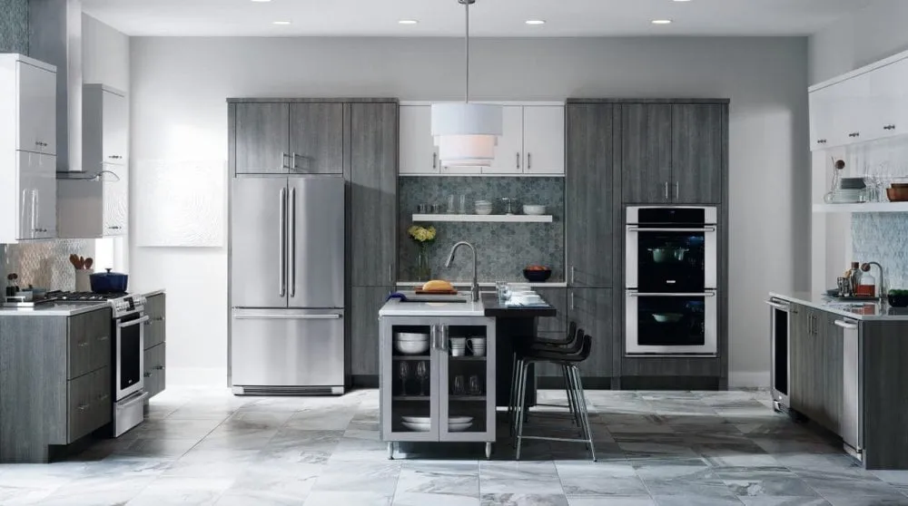Electrolux EI30GF45QS 30'' Gas Front Control Freestanding Range
