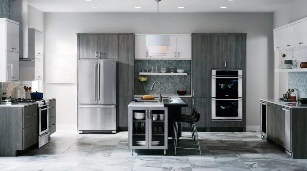 Electrolux EI30GF45QS 30'' Gas Front Control Freestanding Range