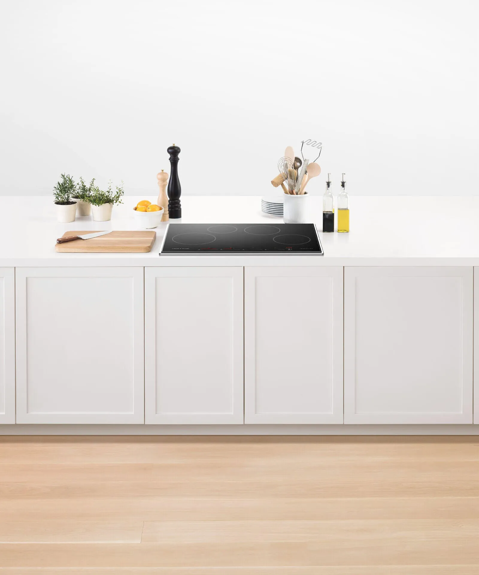 Fisher & Paykel CI304PTX4 Induction Cooktop, 30", 4 Zones