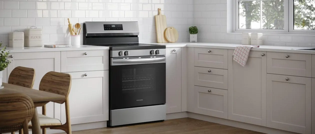 Frigidaire FCRE3062AS Frigidaire 30" Electric Range With The Eventemp&#8482;