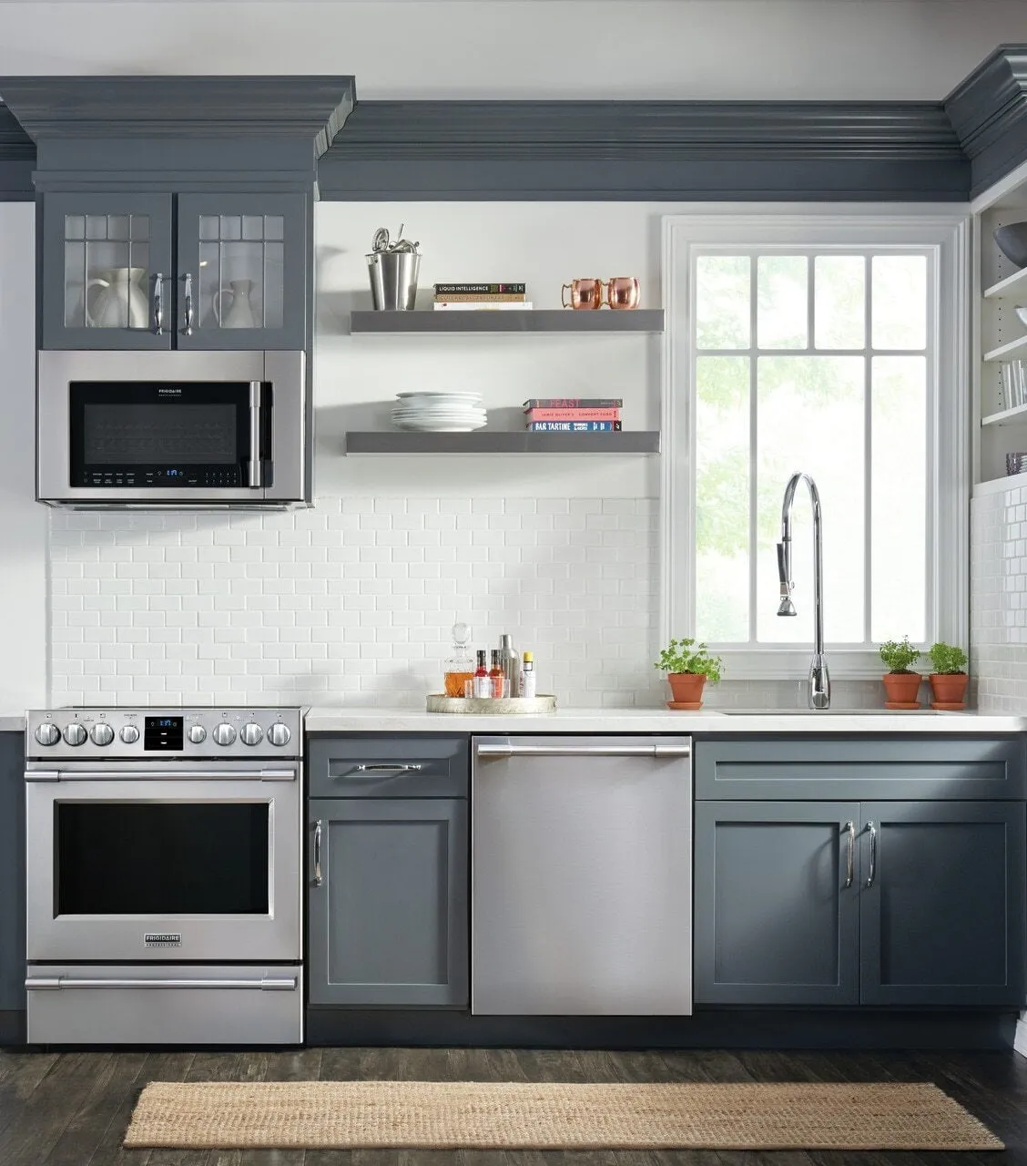 Frigidaire FPID2498SF Frigidaire Professional 24'' Built-In Dishwasher With Evendry&#8482; System