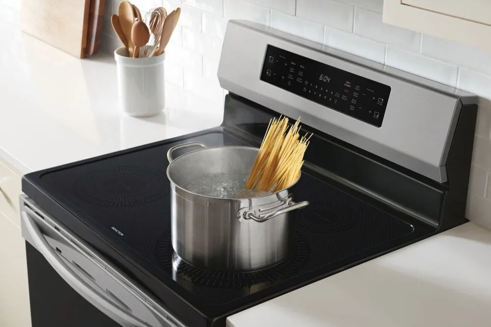 Frigidaire GCRI3058AF Frigidaire Gallery 30'' Freestanding Induction Range With Air Fry