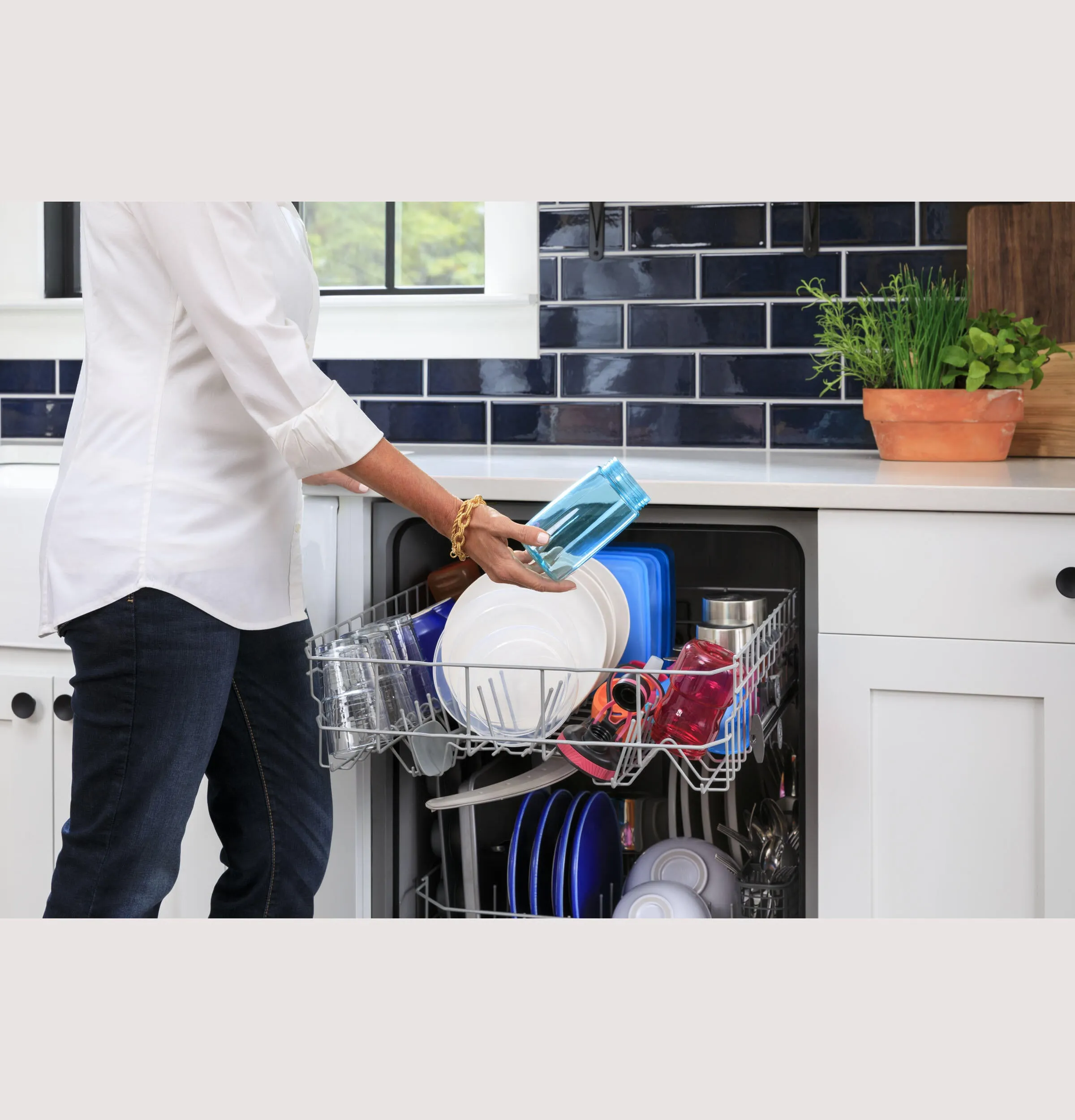 Ge Appliances GDF510PGRWW Ge Dishwasher With Front Controls
