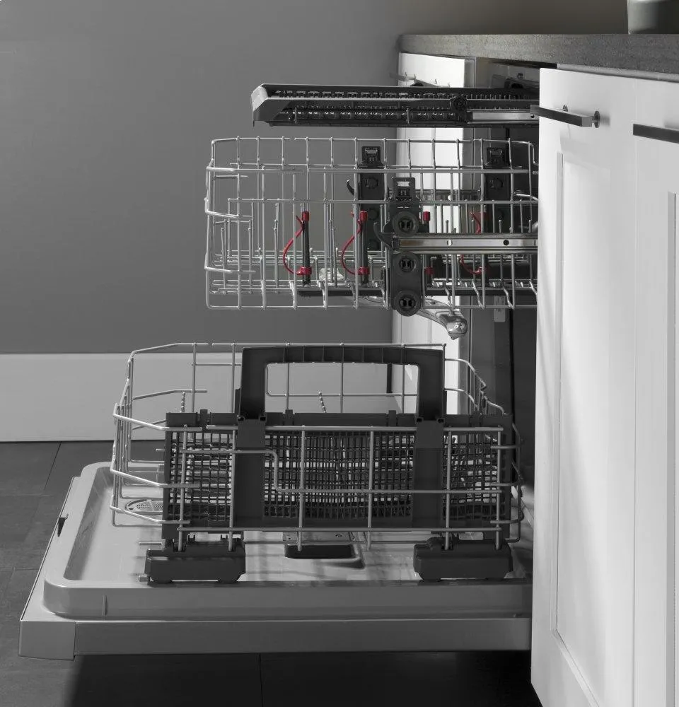 Ge Appliances GDF630PSMSS Ge Front Control With Plastic Interior Dishwasher With Sanitize Cycle & Dry Boost