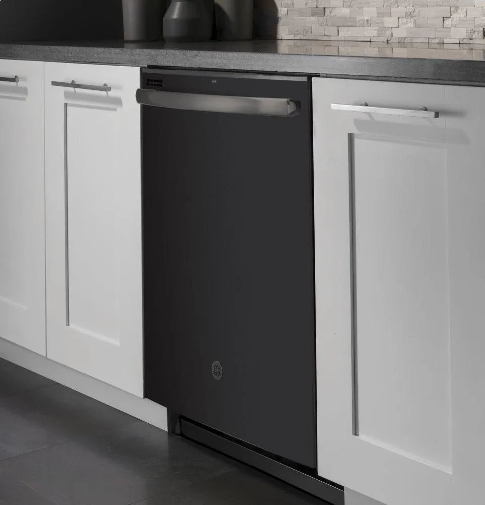 Ge Appliances GDT630PFMDS Ge Top Control With Plastic Interior Dishwasher With Sanitize Cycle & Dry Boost