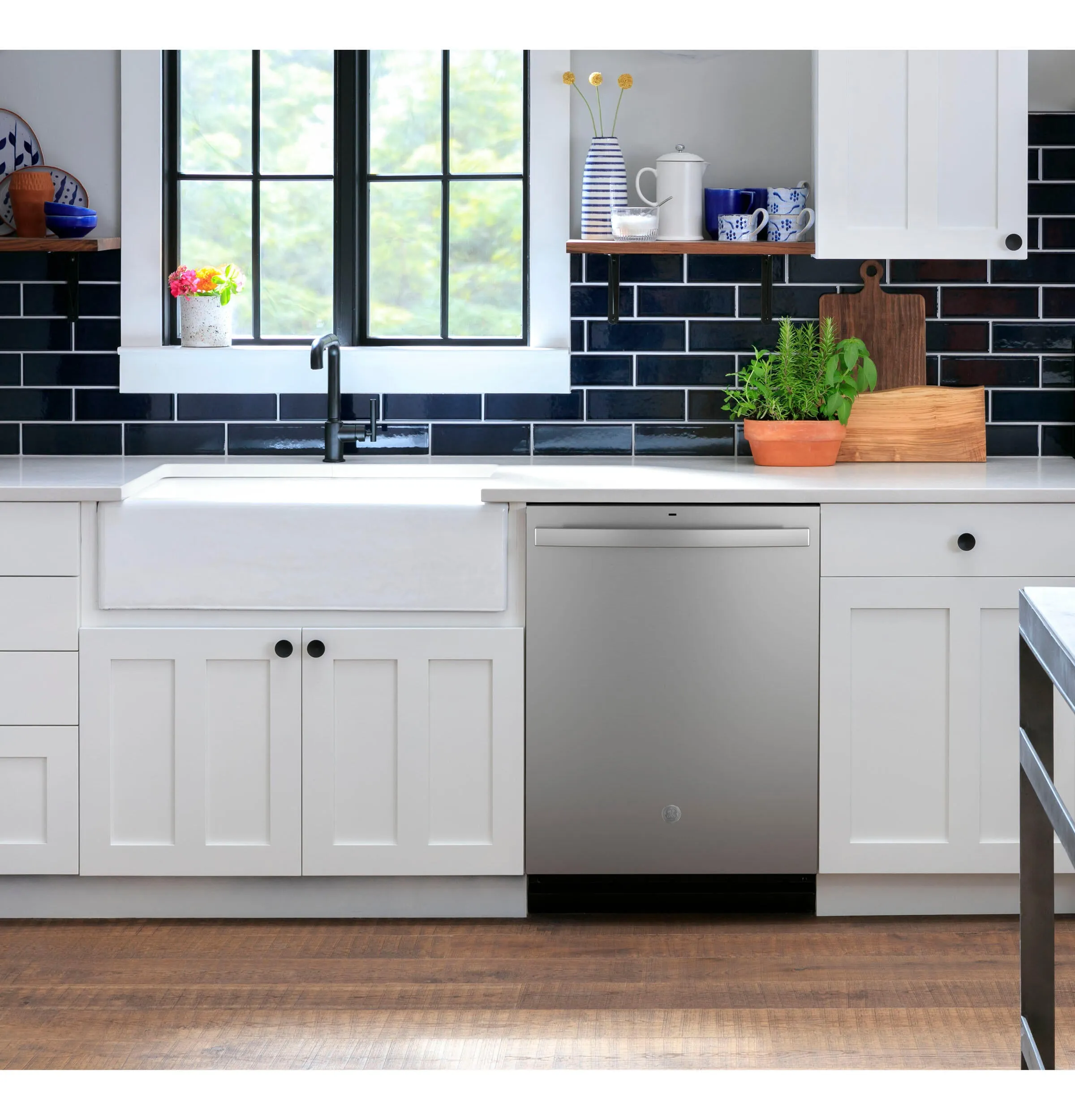 Ge Appliances GDT630PYRFS Ge Top Control With Plastic Interior Dishwasher With Sanitize Cycle & Dry Boost