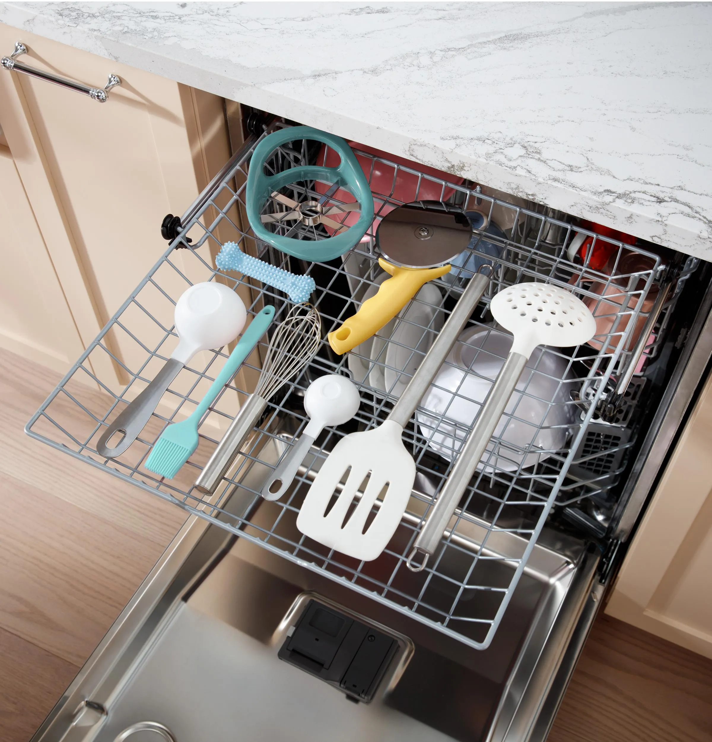 Ge Appliances GDT650SMVES Ge Fingerprint Resistant Top Control With Stainless Steel Interior Dishwasher With Sanitize Cycle