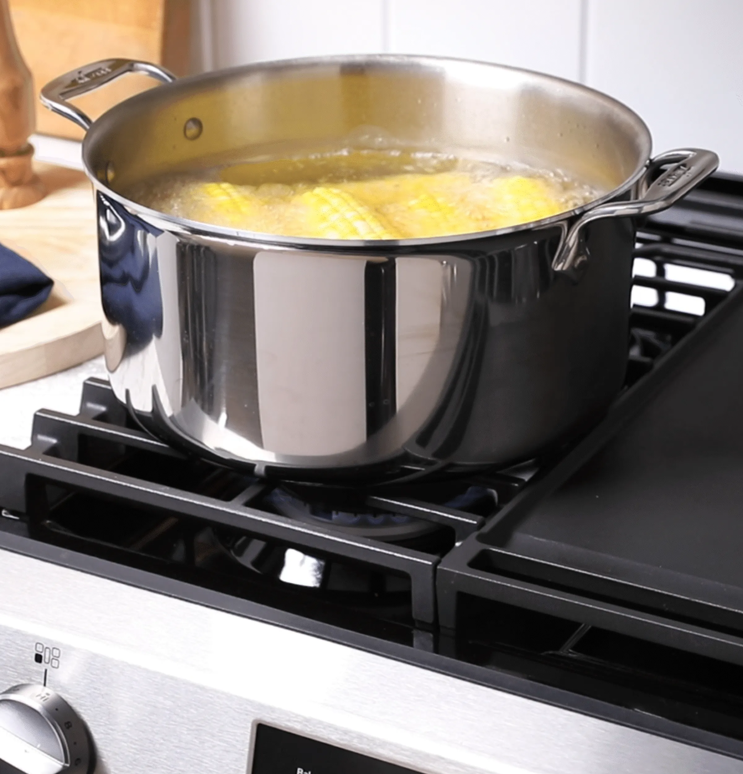 Ge Appliances GGS500PVSS Ge 30" Slide-In Front-Control Gas Range With Crisp Mode