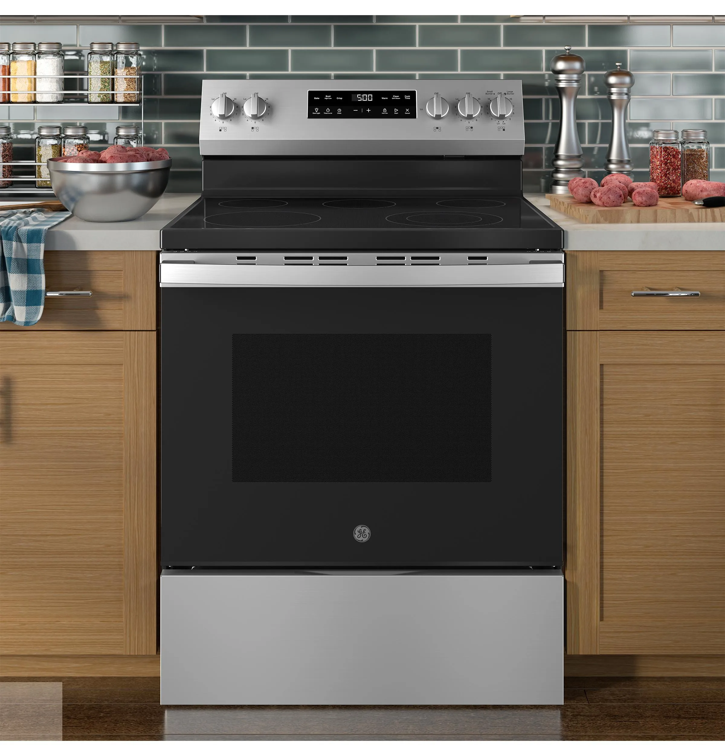 Ge Appliances GRF500PVSS Ge 30" Free-Standing Electric Range
