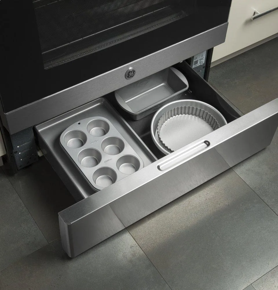 Ge Appliances JB480SMSS Ge 30" Free-Standing Electric Radiant Smooth Cooktop Range