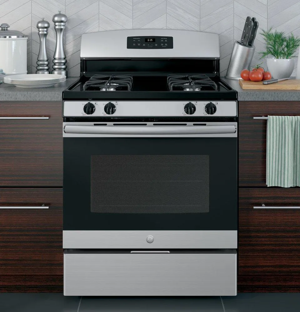 Ge Appliances JGB635REKSS Ge 30" Free-Standing Gas Range