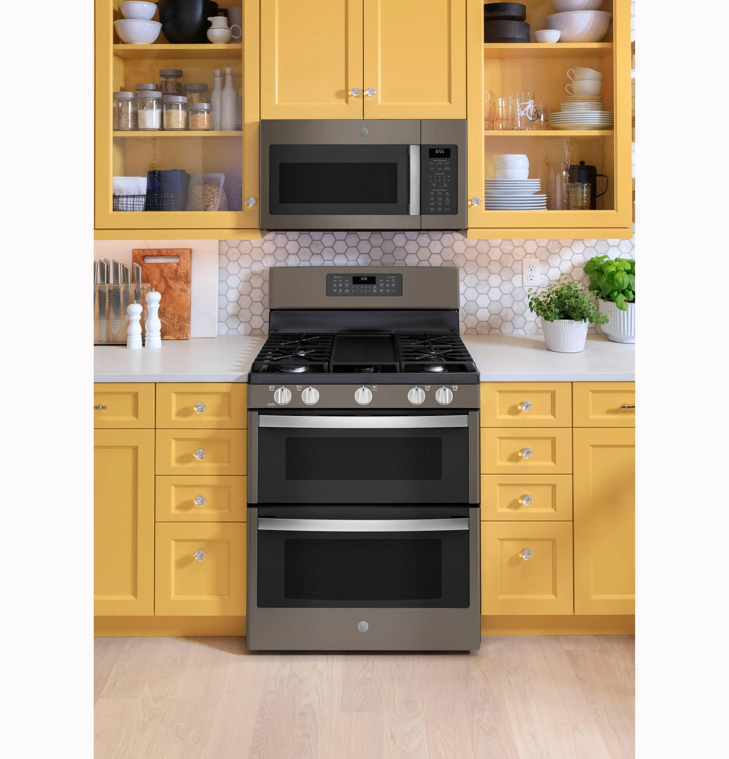 Ge Appliances JGBS86EPES Ge 30" Free-Standing Gas Double Oven Convection Range