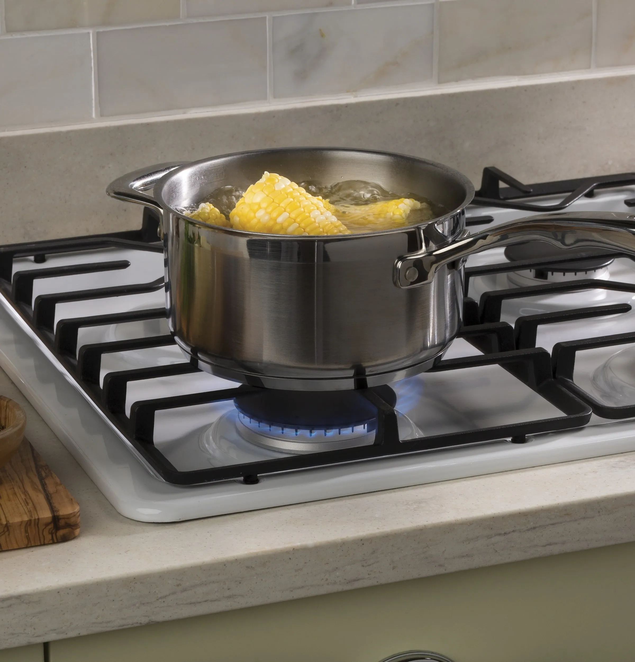 Ge Appliances JGP3030DLWW Ge 30" Built-In Gas Cooktop With Dishwasher-Safe Grates