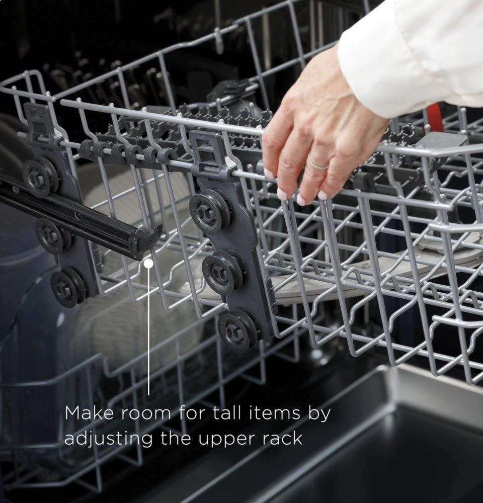 Ge Appliances GDF640HGMBB Ge Front Control With Stainless Interior Door Dishwasher With Sanitize Cycle & Dry Boost