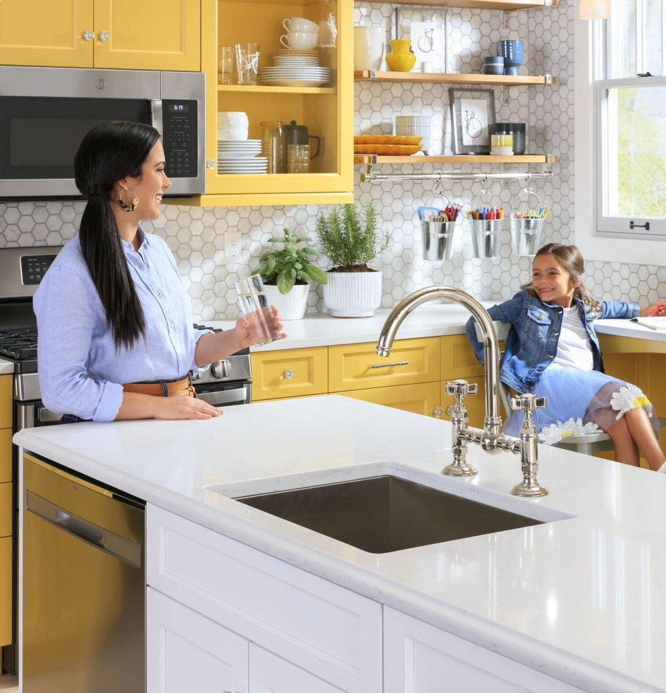Ge Appliances GDP645SYNFS Ge Fingerprint Resistant Top Control With Stainless Steel Interior Dishwasher With Sanitize Cycle & Dry Boost