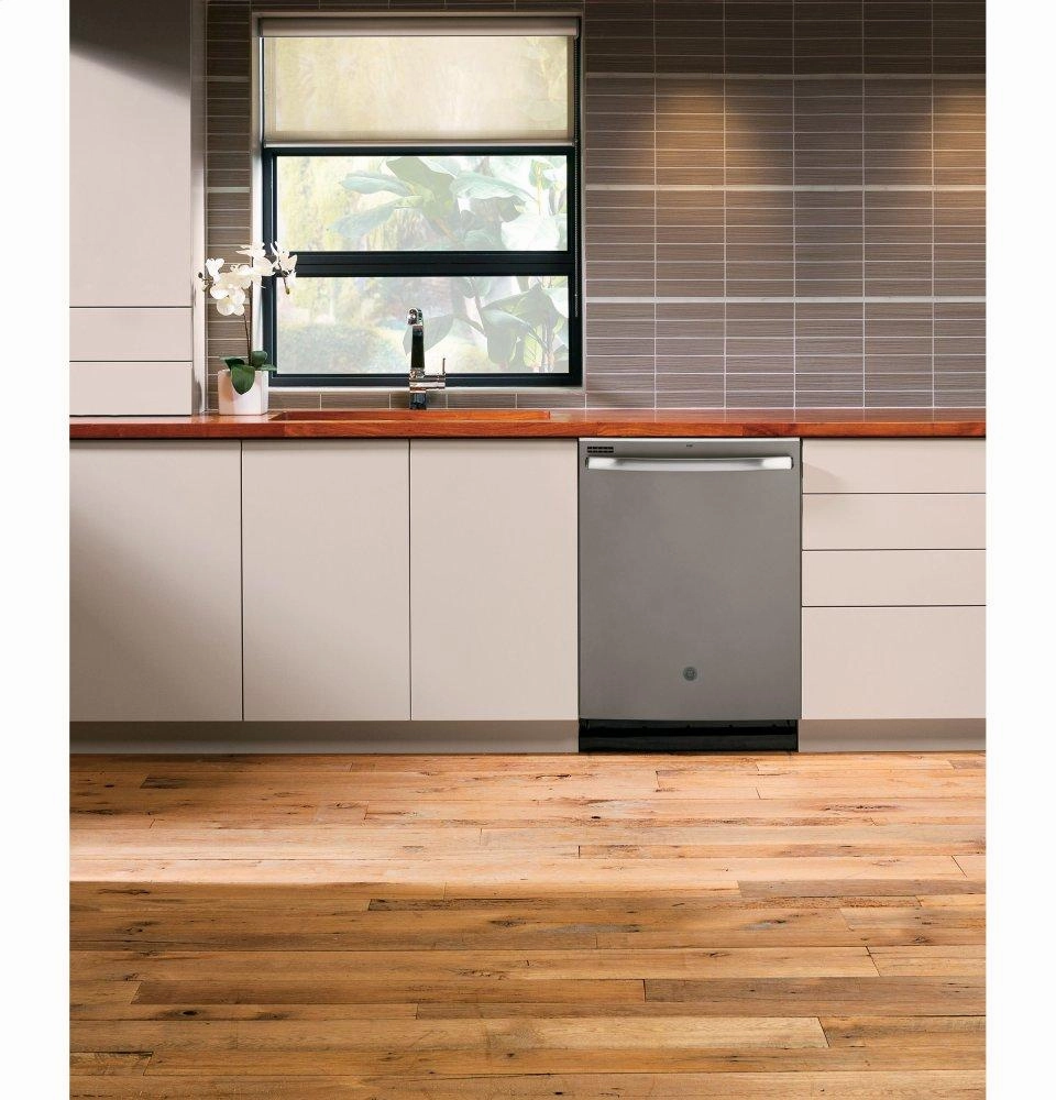 Ge Appliances GDT530PMPES Ge Top Control With Plastic Interior Dishwasher With Sanitize Cycle & Dry Boost