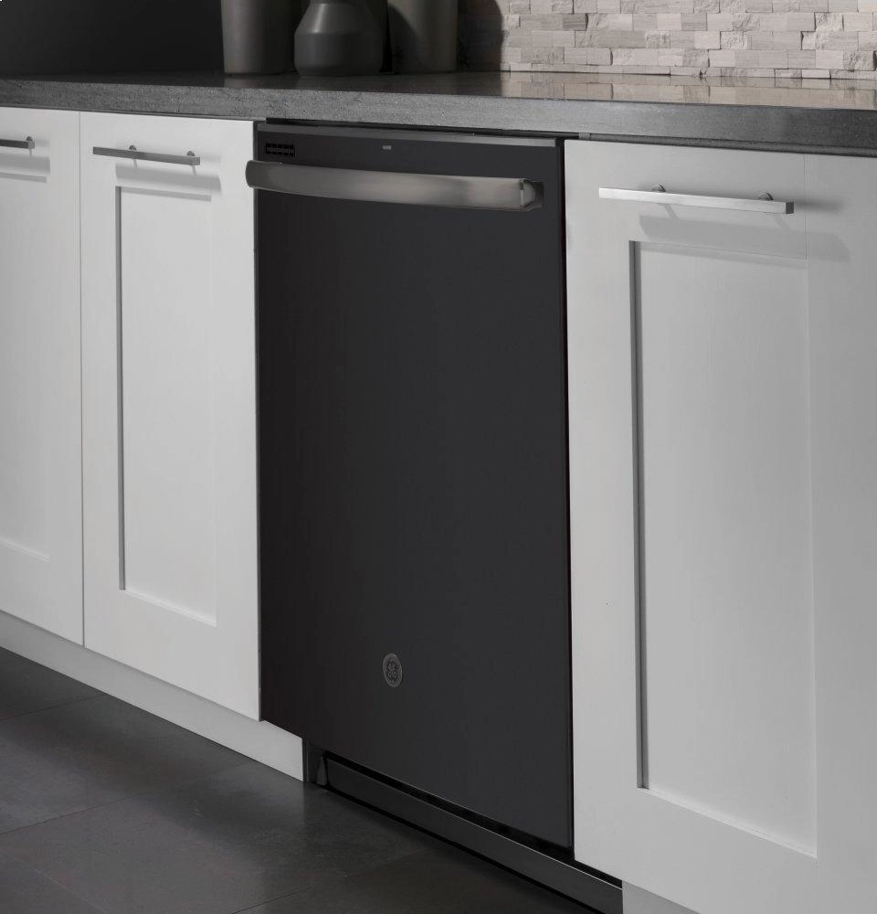 Ge Appliances GDT605PFMDS Ge Top Control With Plastic Interior Dishwasher With Sanitize Cycle & Dry Boost