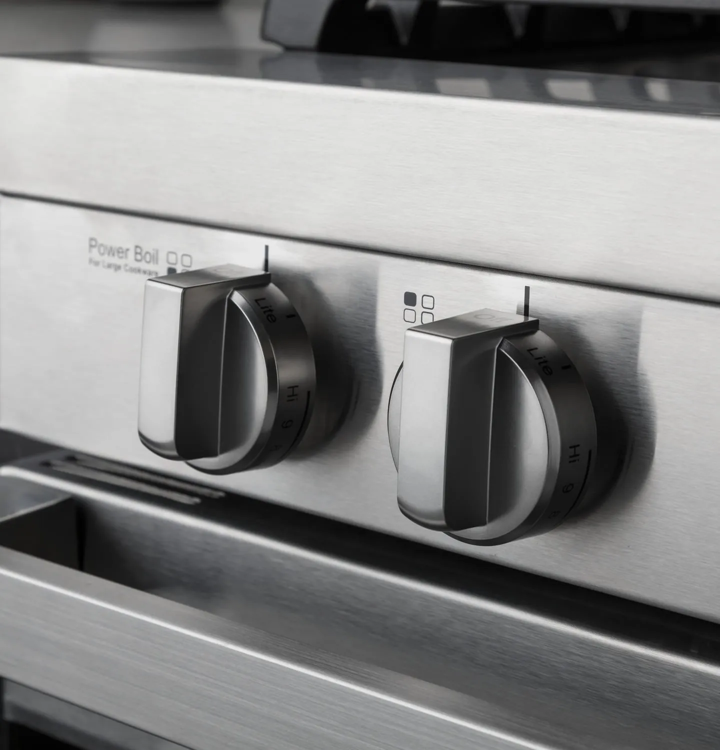Haier QSS740RNSS 30" Smart Slide-In Electric Range With Convection