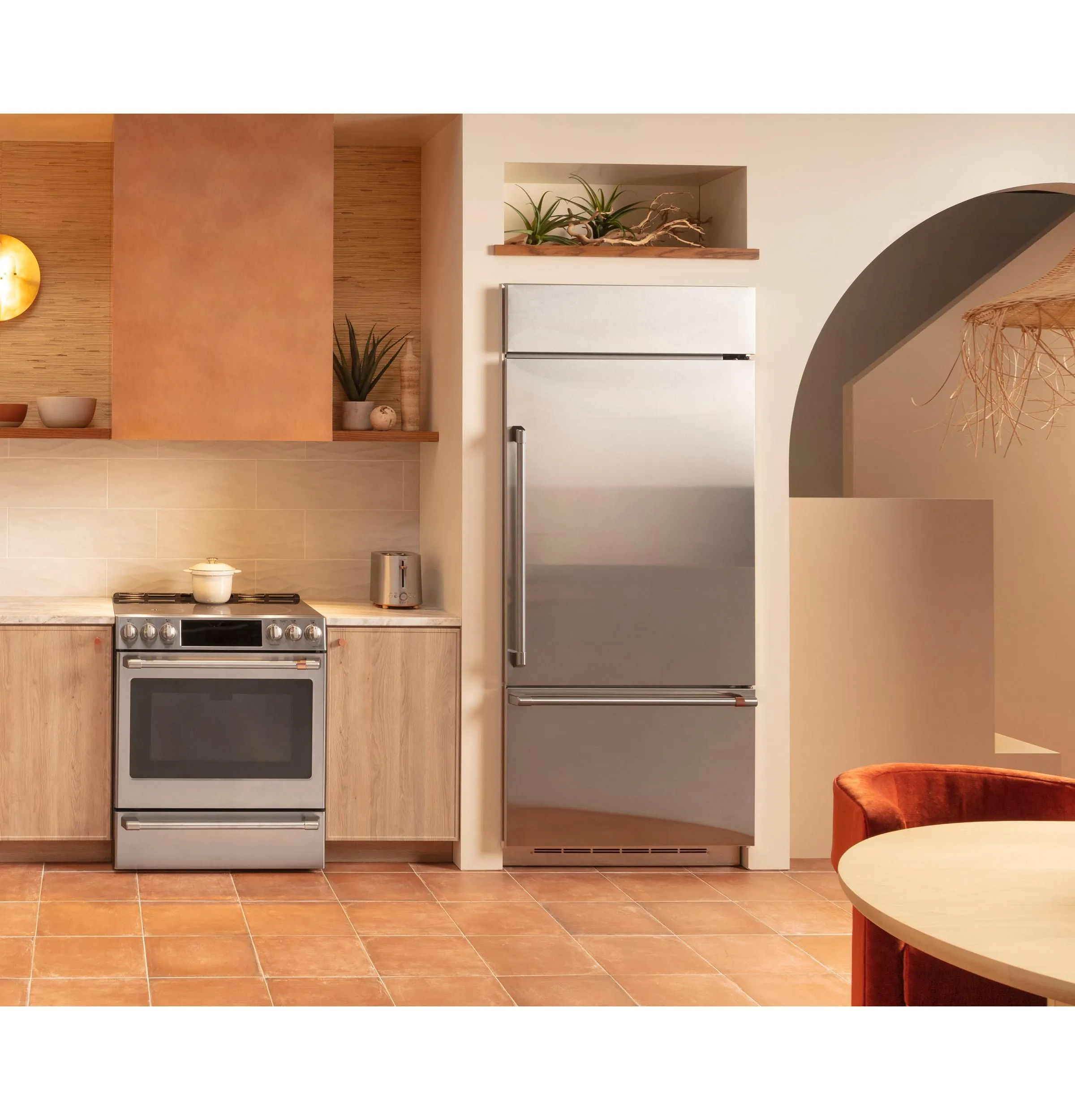 Haier UVC9300SLSS 30" Smart Designer Custom Insert W/ Dimmable Led Lighting