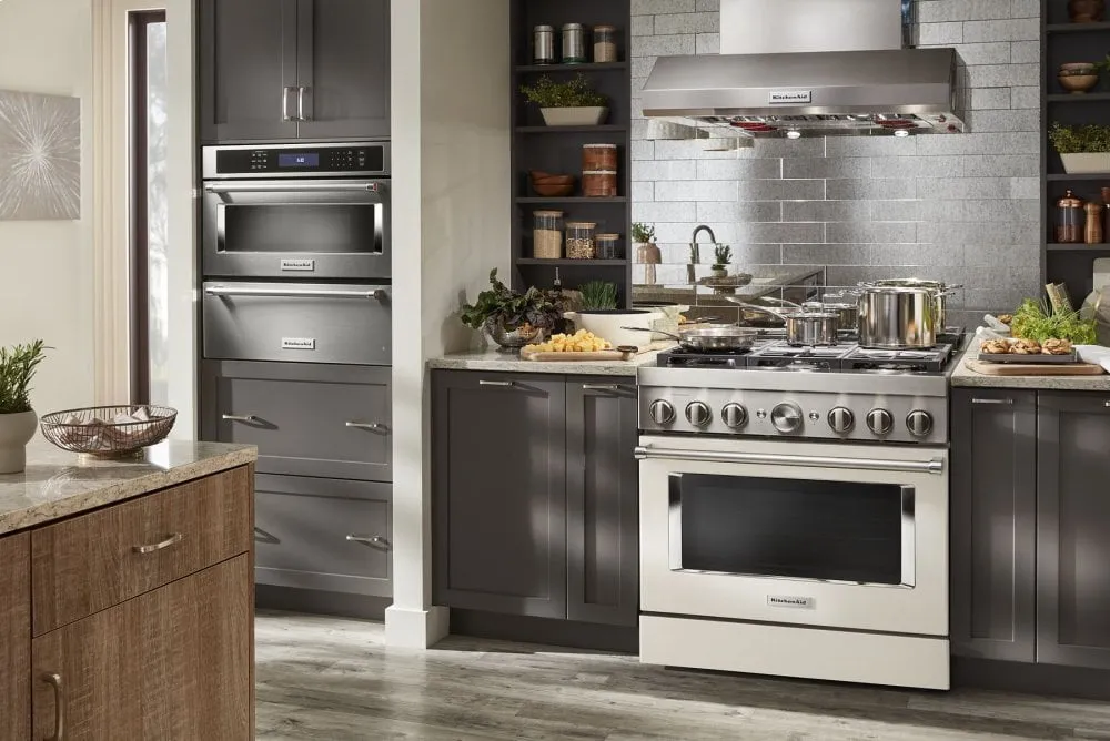 Kitchenaid KFDC506JMH Kitchenaid 36'' Smart Commercial-Style Dual Fuel Range With 6 Burners - Milkshake