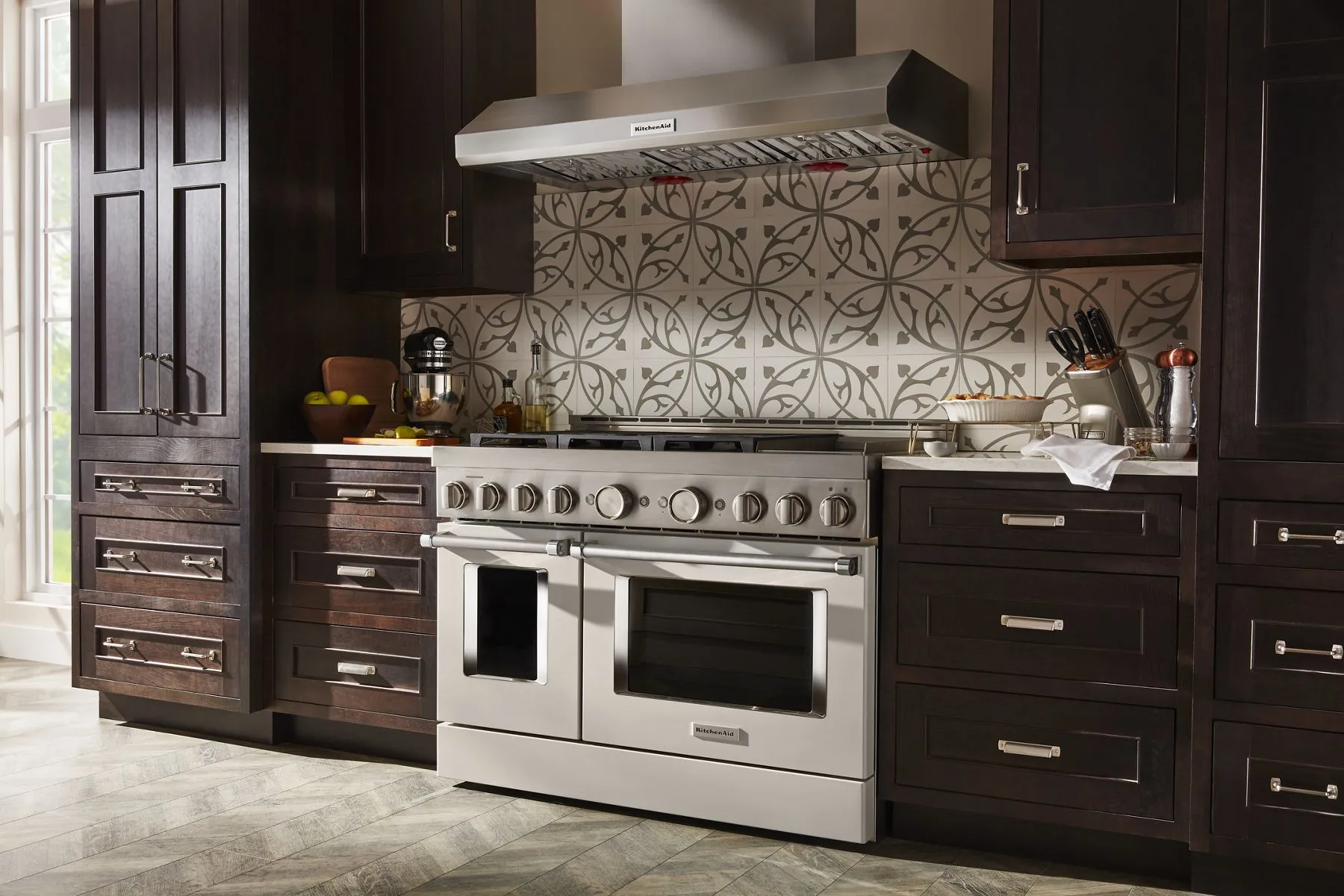 Kitchenaid KFGC558JMH Kitchenaid 48'' Smart Commercial-Style Gas Range With Griddle - Milkshake