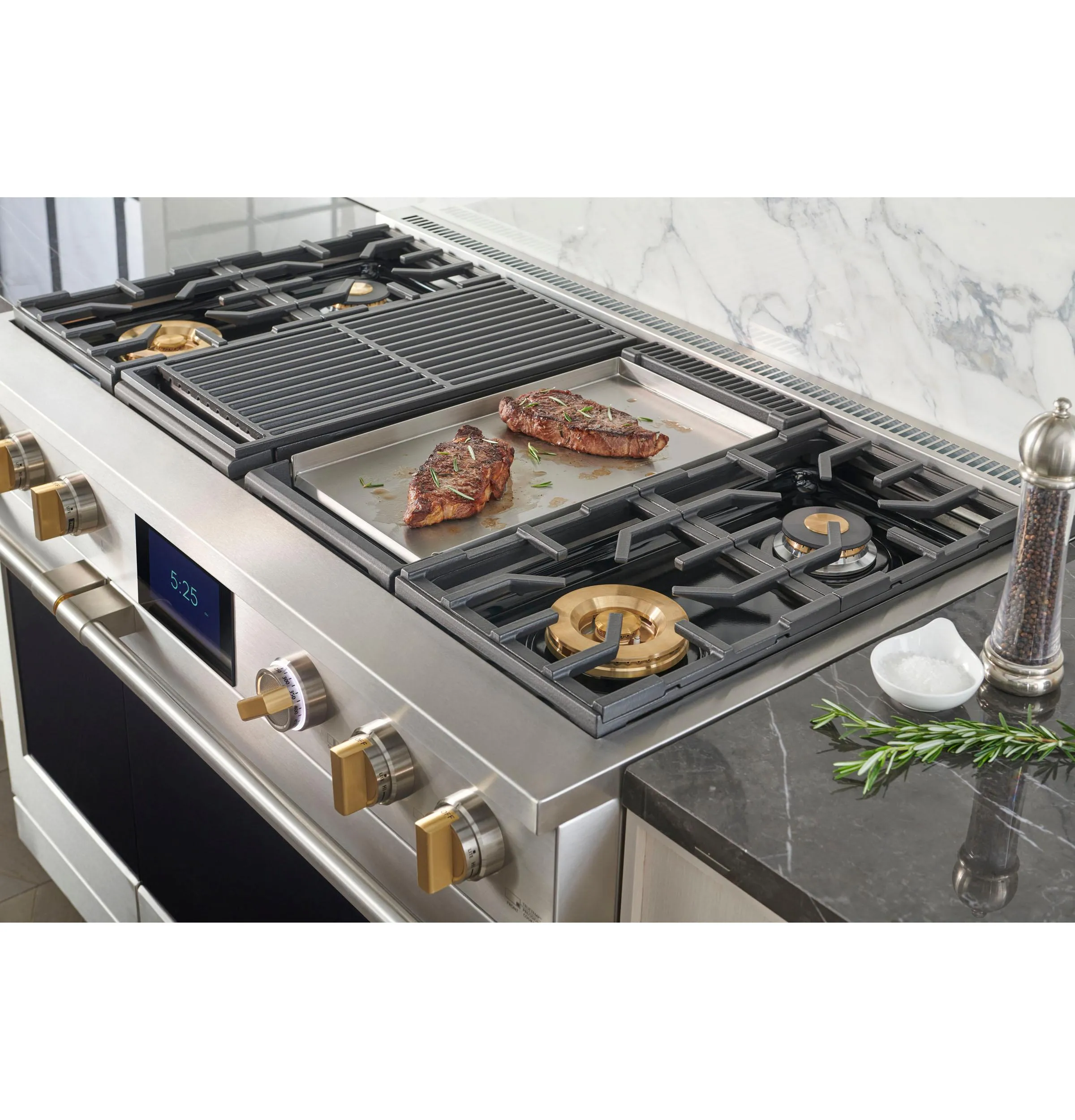 Monogram ZDP484NGTSS Monogram 48" Dual-Fuel Professional Range With 4 Burners, Grill, And Griddle