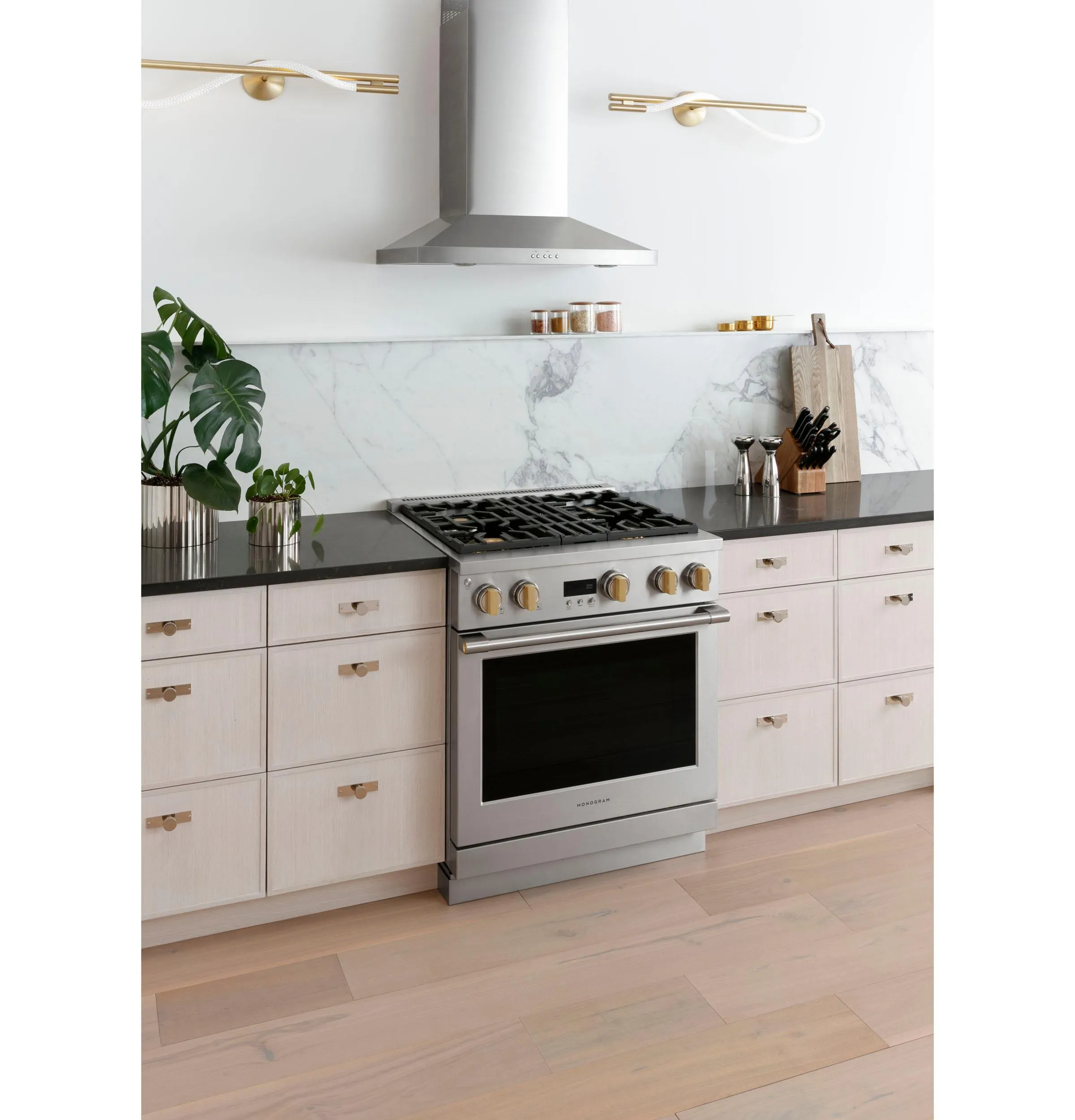 Monogram ZVW8301SWSS 30" Wall-Mounted Vent Hood