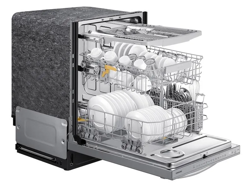 Samsung DW80B6061US Smart 44Dba Dishwasher With Stormwash &#8482; In Stainless Steel