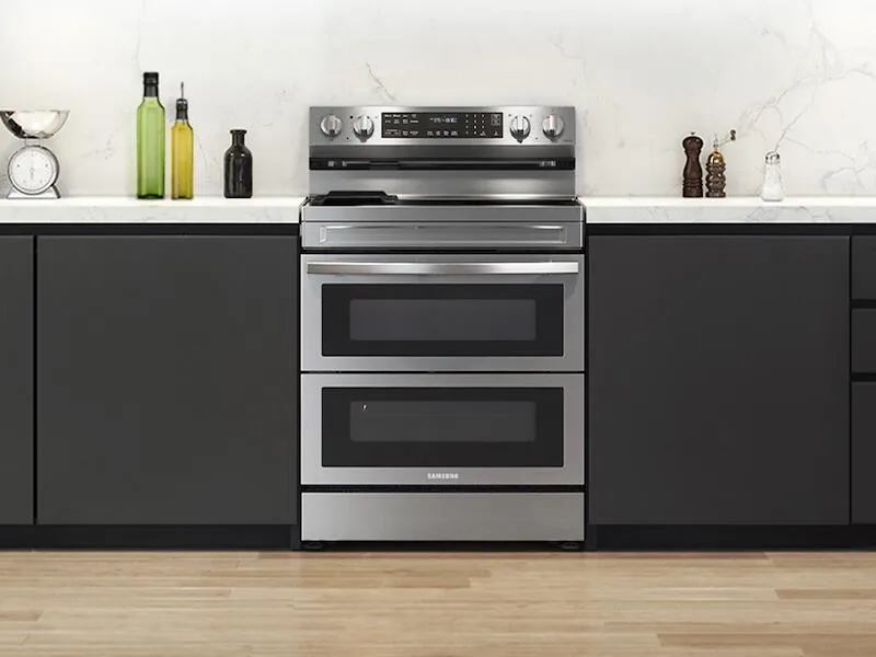 Samsung NE63A6751SS 6.3 Cu. Ft. Smart Freestanding Electric Range With Flex Duo&#8482;, No-Preheat Air Fry & Griddle In Stainless Steel