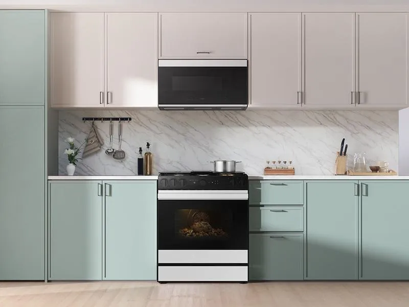 Samsung NSG6DB850012 Bespoke 6.0 Cu. Ft. Smart Slide-In Gas Range With Air Sous Vide & Air Fry In White Glass