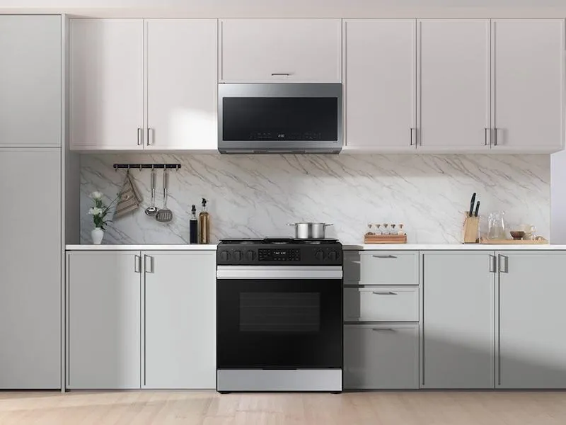 Samsung NSG6DG8300SR Bespoke 6.0 Cu. Ft. Smart Slide-In Gas Range With Air Fry & Precision Knobs In Stainless Steel