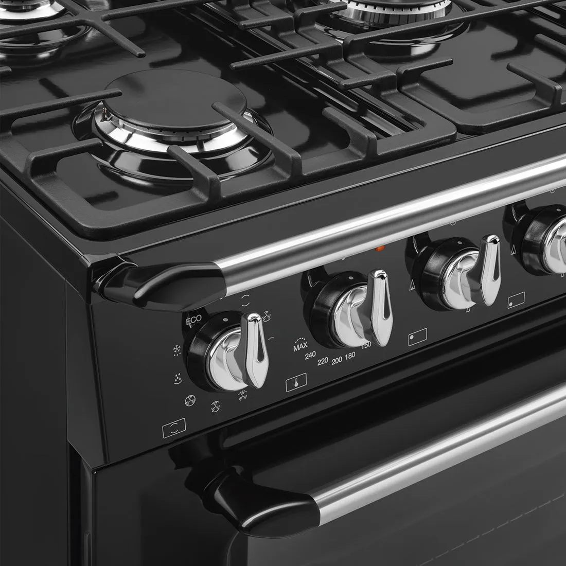 Smeg 90cm Victoria Dual Fuel MF Freestanding Cooker Black