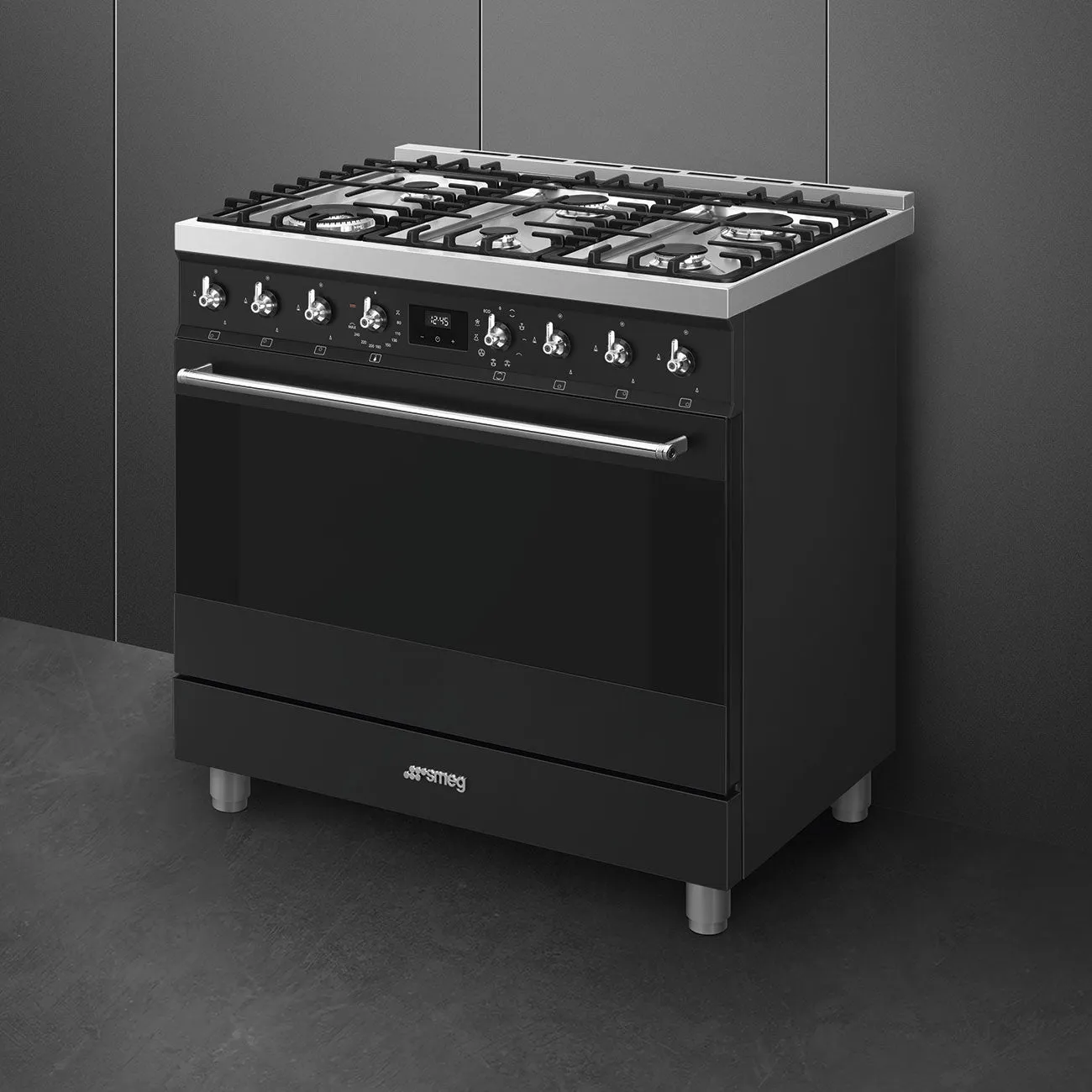 Smeg Classic Freestanding Cooker 90cm Matte Black
