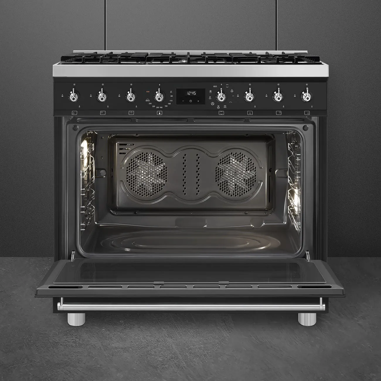 Smeg Classic Freestanding Cooker 90cm Matte Black