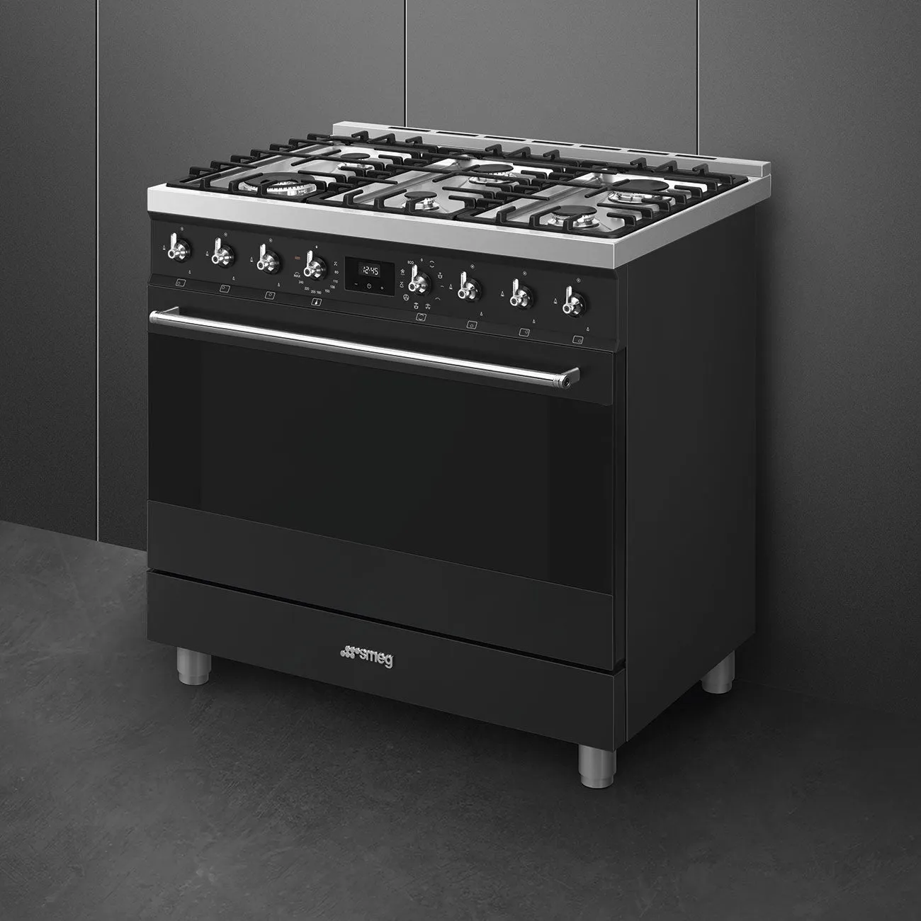 Smeg Classic Freestanding Cooker 90cm Matte Black