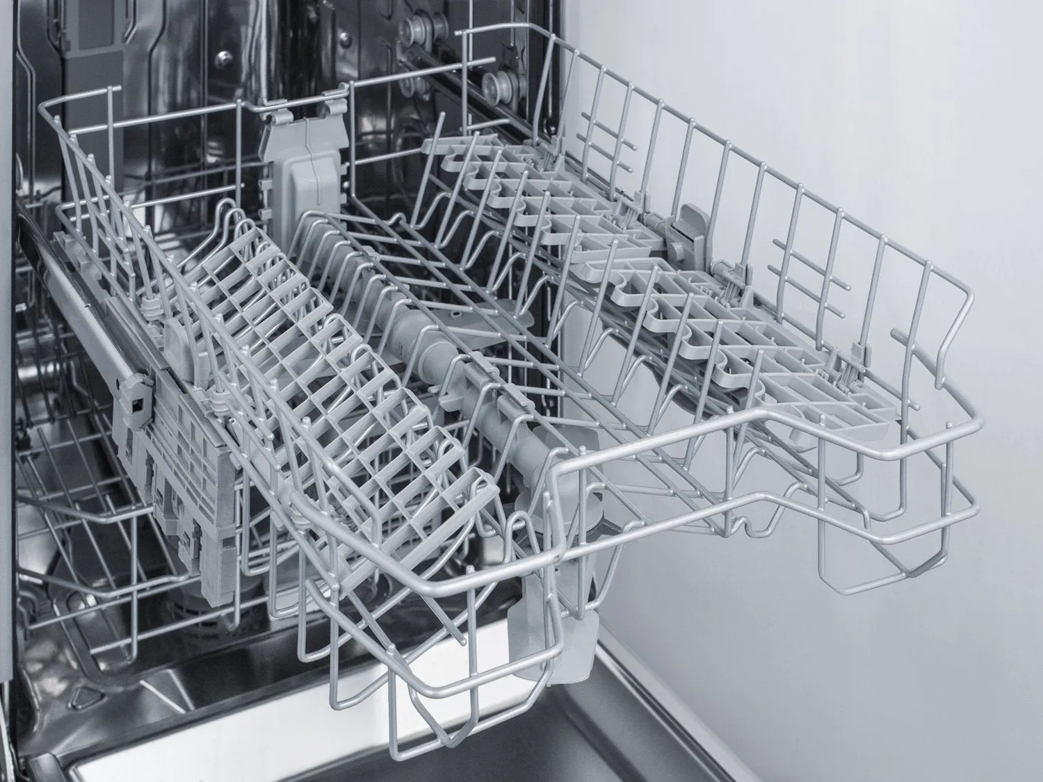 SUMMIT 18 in. Built-In Dishwasher in Stainless Steel (DW18SS4)