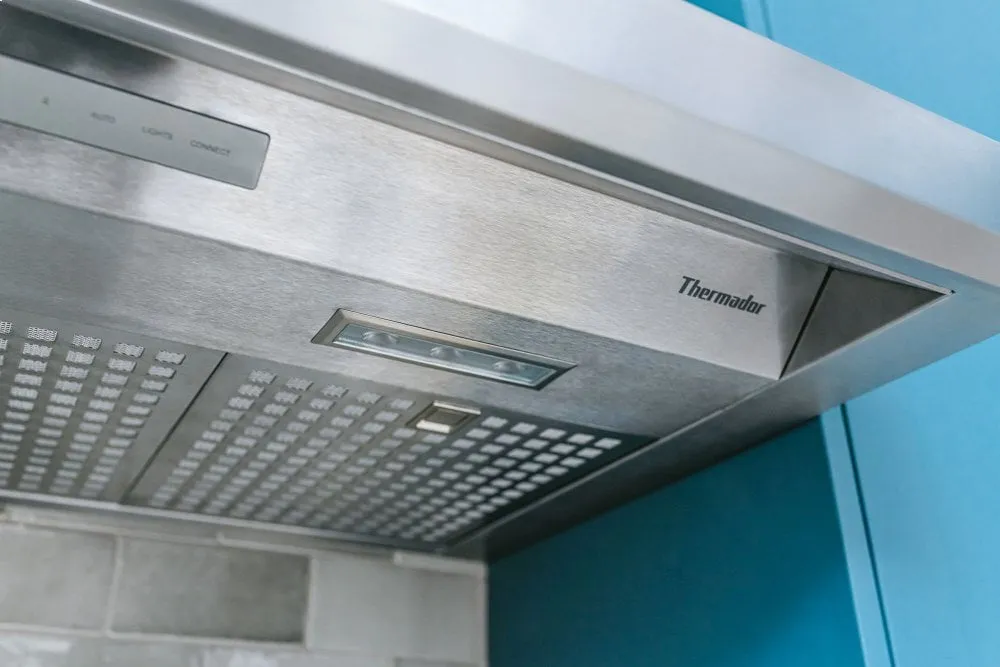 Thermador HMWB361WS 36-Inch MasterpieceLow-Profile Wall Hood With 1000 Cfm